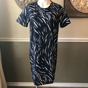 Joe Fresh NWT blue white black printed dre…